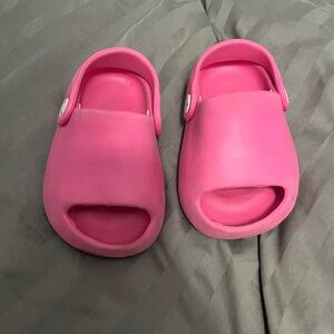 Koala Kids Bright Pink Slip-On Sandals with Back Strap